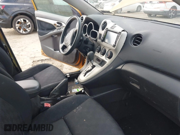 2009 Toyota Matrix z VIN 2T1KU40E29C012878, wystawiony jako IAAI lot #42177978 z przebiegiem 119 897 mil mil oraz . Historia ofert i sprzedaży dostępna na DreamBid. Obrazek 5.