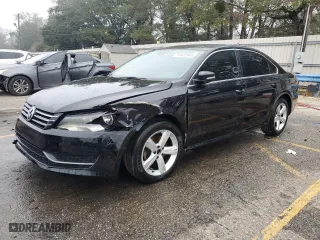 2015 Volkswagen Passat 1.8T Sport with VIN 1VWBT7A39FC088875, listed as a Copart auction lot 84432844 with 183,489 mi miles and Salvage Title. Bid and sale history available at carsss.com. Image 1.