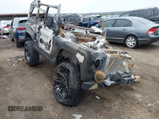 1988 Land Rover Defender with VIN SALLDVAB7EA351799, listed as a IAAI auction lot 41538847 with Not provided miles and . Bid and sale history available at DreamBid. Image 1.