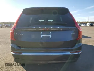 2023 Volvo XC90 Plus with VIN YV4062PN9P1984620, listed as a Copart auction lot 84112814 with 15,422 mi miles and Salvage Title. Bid and sale history available at carsss.com. Image 6.
