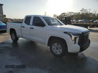 2022 Toyota Tundra SR with VIN 5TFKB5AA5NX006656, listed as a Copart auction lot 50401455 with Not provided miles and Non repairable. Bid and sale history available at DreamBid. Image 4.