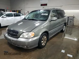 2005 Kia Sedona LX with VIN KNDUP132256690810, listed as a Copart auction lot 50096505 with 88,003 mi miles and Salvage Title. Bid and sale history available at carsss.com. Image 1.