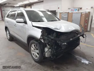 2013 Kia Sorento LX with VIN 5XYKT3A69DG389015, listed as a IAAI auction lot 41852399 with 52,407 mi miles. Bid and sale history available at carsss.com. Image 1.