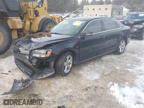 2013 Volkswagen Passat SE z VIN 1VWBN7A37DC059916, wystawiony jako IAAI lot #41638660 z przebiegiem 97 714 mil mil oraz . Historia ofert i sprzedaży dostępna na DreamBid. Obrazek 17.