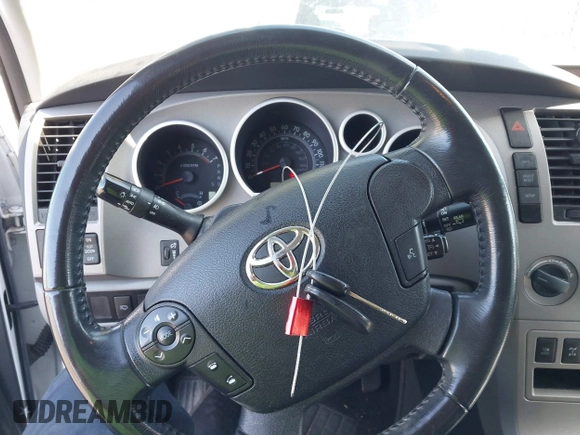2013 Toyota Sequoia SR5 with VIN 5TDBY5G10DS082330, listed as a IAAI auction lot 42044984 with 285,974 mi miles. Bid and sale history available at carsss.com. Image 11.