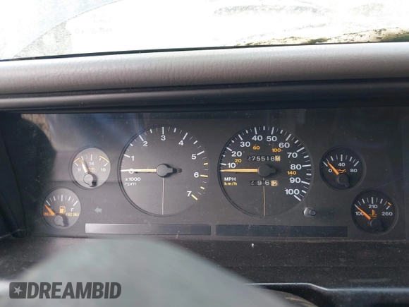 1994 Jeep Grand Cherokee Laredo z VIN 1J4GZ58Y2RC320793, wystawiony jako IAAI lot #42781115 z przebiegiem 275 518 mil mil oraz . Historia ofert i sprzedaży dostępna na DreamBid. Obrazek 7.