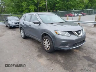 2016 Nissan Rogue SV with VIN KNMAT2MV1GP627725, listed as a IAAI auction lot 42120155 with 195,695 mi miles. Bid and sale history available at carsss.com. Image 1.