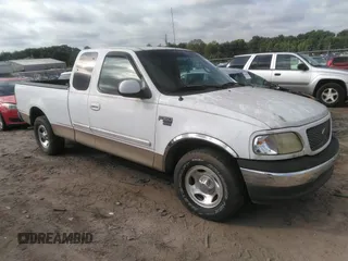 2000 Ford F-150 XL with VIN 1FTRX17L6YNA35925, listed as a IAAI auction lot 42693368 with 280,379 mi miles and . Bid and sale history available at DreamBid. Image 1.