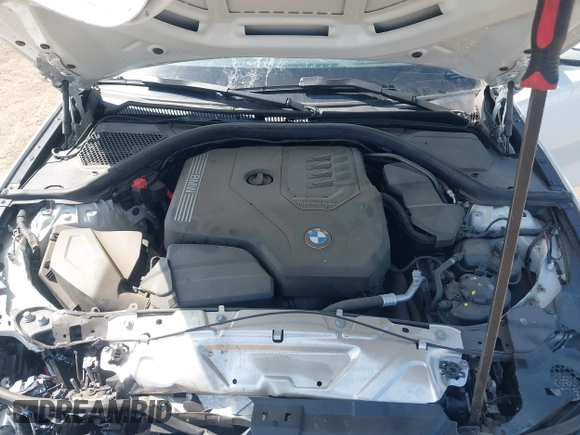 2019 BMW 3 Series 330i xDrive with VIN WBA5R7C52KAJ82760, listed as a IAAI auction lot 42485304 with 43,298 mi miles and . Bid and sale history available at DreamBid. Image 10.