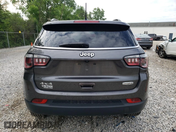 2022 Jeep Compass Latitude Lux with VIN 3C4NJDFB1NT191778, listed as a Copart auction lot 61020475 with 150,559 mi miles and Salvage title. Bid and sale history available at DreamBid. Image 6.