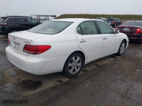 2006 Lexus ES 330 with VIN JTHBA30G365144415, listed as a IAAI auction lot 41483660 with 274,721 mi miles. Bid and sale history available at carsss.com. Image 4.