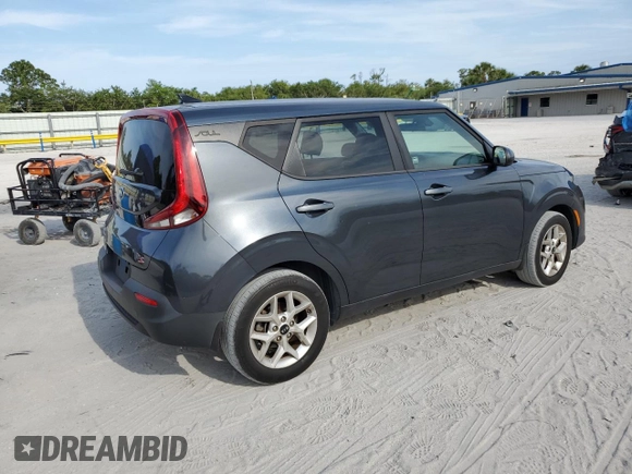 2020 Kia Soul X-Line with VIN KNDJ23AU5L7002775, listed as a Copart auction lot 54076675 with 57,997 mi miles and Non Repairable. Bid and sale history available at carsss.com. Image 3.