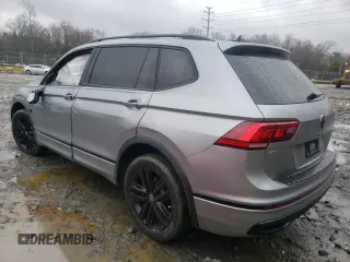 2022 Volkswagen Tiguan SE R-Line Black z VIN 3VV8B7AX4NM095539, wystawiony jako Copart lot #50128775 z przebiegiem 48 627 mil mil oraz Szkoda całkowita • Salvage title. Historia ofert i sprzedaży dostępna na DreamBid. Obrazek 2.