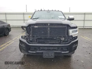 2019 Ram 2500 Laramie with VIN 3C6UR5NL8KG588291, listed as a Copart auction lot 81925344 with 100,029 mi miles and Salvage Title. Bid and sale history available at carsss.com. Image 5.