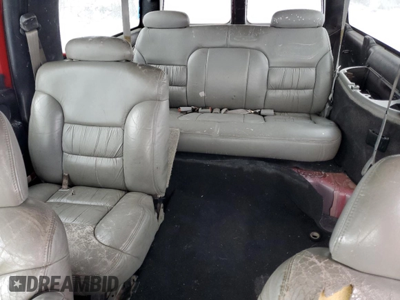1997 Chevrolet Suburban with VIN 3GNEC16RXVG182115, listed as a Copart auction lot 87527555 with 321,510 mi miles and Clean Title. Bid and sale history available at carsss.com. Image 10.