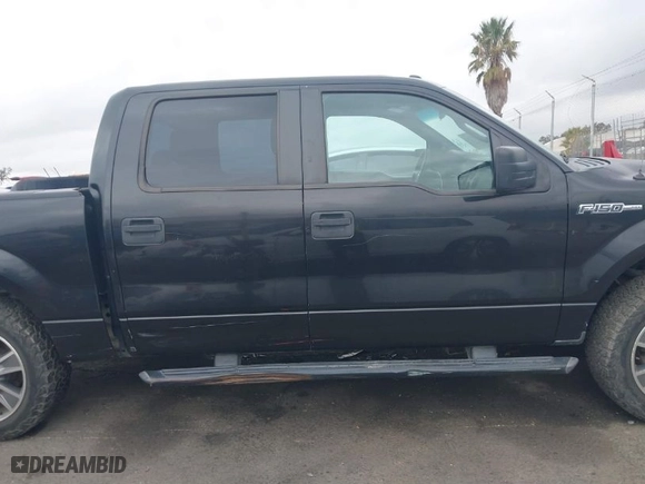 2014 Ford F-150 XL with VIN 1FTFW1EF5EKE08677, listed as a IAAI auction lot 41488333 with 155,093 mi miles. Bid and sale history available at carsss.com. Image 13.