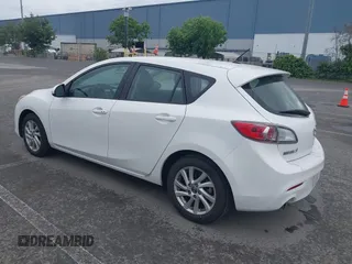 2013 Mazda 3 i Touring with VIN JM1BL1L7XD1722770, listed as a IAAI auction lot 42139943 with 102,562 mi miles and . Bid and sale history available at carsss.com. Image 3.