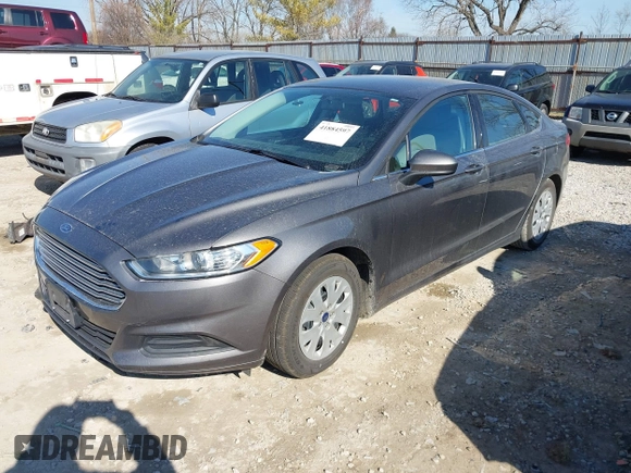 2014 Ford Fusion S with VIN 1FA6P0G79E5360991, listed as a IAAI auction lot 41884597 with 244,786 mi miles and . Bid and sale history available at DreamBid. Image 2.