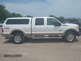 2012 Ford F-250 XL z VIN 1FT7W2BT8CEA23601, wystawiony jako IAAI lot #42345067 z przebiegiem 268 777 mil mil oraz . Historia ofert i sprzedaży dostępna na DreamBid. Obrazek 13.