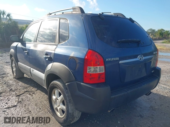 2005 Hyundai Tucson GLS with VIN KM8JN72D25U062364, listed as a IAAI auction lot 42247915 with 214,068 mi miles and . Bid and sale history available at DreamBid. Image 3.