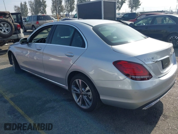 2020 Mercedes-Benz C 300 with VIN WDDWF8DB0LR550162, listed as a IAAI auction lot 41221716 with 73,411 mi miles and . Bid and sale history available at carsss.com. Image 3.