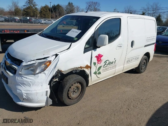 2015 Chevrolet City Express Cargo Van LS with VIN 3N63M0YN7FK725403, listed as a IAAI auction lot 41613261 with 230,935 mi miles. Bid and sale history available at carsss.com. Image 2.