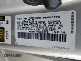 2009 Pontiac Vibe with VIN 5Y2SM67099Z423318, listed as a Copart auction lot 84119814 with 208,134 mi miles and Clean Title. Bid and sale history available at carsss.com. Image 13.