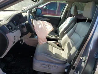 2017 Honda Pilot EX-L with VIN 5FNYF6H56HB030217, listed as a Copart auction lot 43574145 with 91,996 mi miles and Salvage Title. Bid and sale history available at DreamBid. Image 7.