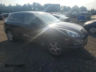 2014 Porsche Cayenne Diesel with VIN WP1AF2A23ELA49051, listed as a Copart auction lot 63105015 with 145,894 mi miles and Salvage title. Bid and sale history available at DreamBid. Image 4.