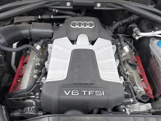 2015 Audi SQ5 Premium Plus with VIN WA1CGAFP4FA118102, listed as a IAAI auction lot 41369812 with 95,229 mi miles. Bid and sale history available at carsss.com. Image 10.