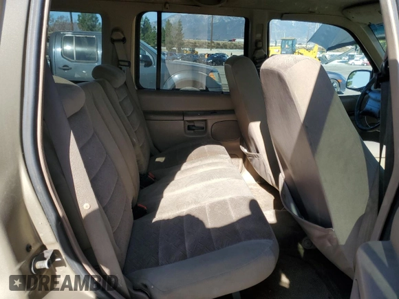 2001 Ford Explorer XLT with VIN 1FMZU63E01ZA13443, listed as a Copart auction lot 42386555 with 226,584 mi miles and Salvage title. Bid and sale history available at DreamBid. Image 11.