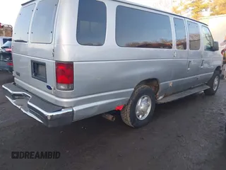 2004 Ford Econoline Passenger XL с VIN 1FBSS31LX4HB02186, выставлен на аукционе IAAI как лот 41207583 с пробегом 163 330 миль миль и . История ставок и продаж доступна на DreamBid. Изображение 4.