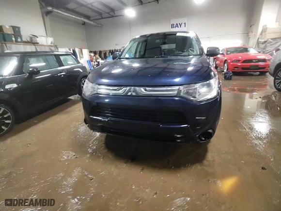 2014 Mitsubishi Outlander ES with VIN JA4AD2A34EZ008158, listed as a Copart auction lot 44355925 with 107,900 mi miles and Salvage Title. Bid and sale history available at carsss.com. Image 13.