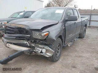 2011 Toyota Tundra 2WD Truck with VIN 5TFRY5F11BX104634, listed as a IAAI auction lot 41725622 with 204,974 mi miles. Bid and sale history available at carsss.com. Image 17.