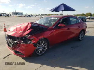 2020 Mazda 3 with VIN 3MZBPCDL8LM116118, listed as a Copart auction lot 77449864 with 30,942 mi miles and Salvage title. Bid and sale history available at DreamBid. Image 1.