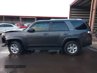 2018 Toyota 4Runner SR5 z VIN JTEZU5JR4J5184719, wystawiony jako IAAI lot #41689185 z przebiegiem 97 501 mil mil oraz . Historia ofert i sprzedaży dostępna na DreamBid. Obrazek 15.