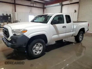 2021 Toyota Tacoma SR z VIN 3TYRX5GN0MT028423, wystawiony jako Copart lot #57643565 z przebiegiem 79 079 mil mil oraz Czysty tytuł • Clean title. Historia ofert i sprzedaży dostępna na DreamBid. Obrazek 1.