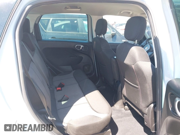 2015 FIAT 500L Easy with VIN ZFBCFABH8FZ031234, listed as a IAAI auction lot 41870102 with 86,267 mi miles and . Bid and sale history available at DreamBid. Image 8.