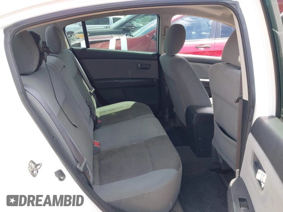 2012 Nissan Sentra 2.0 z VIN 3N1AB6AP1CL640743, wystawiony jako IAAI lot #42165025 z przebiegiem 156 311 mil mil oraz . Historia ofert i sprzedaży dostępna na DreamBid. Obrazek 8.