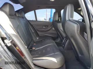 2018 BMW M3 z VIN WBS8M9C57J5J79640, wystawiony jako Copart lot #51247225 z przebiegiem 82 582 mil mil oraz Szkoda całkowita • Salvage title. Historia ofert i sprzedaży dostępna na DreamBid. Obrazek 10.