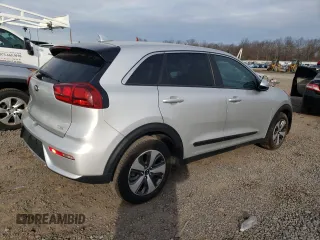 2017 Kia Niro LX with VIN KNDCB3LC4H5036707, listed as a Copart auction lot 46685365 with 181,607 mi miles and Clean Title. Bid and sale history available at carsss.com. Image 3.