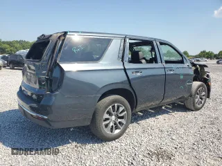 2021 Chevrolet Tahoe LT with VIN 1GNSCNKD7MR214554, listed as a Copart auction lot 61568525 with 47,302 mi miles and Salvage title. Bid and sale history available at DreamBid. Image 3.