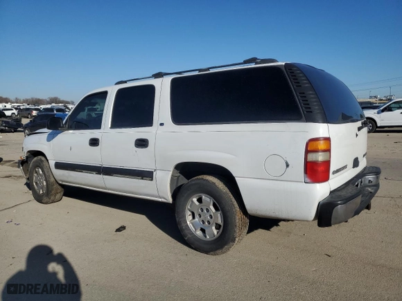 2001 Chevrolet Suburban LT with VIN 3GNFK16T01G241492, listed as a Copart auction lot 88493595 with 282,161 mi miles and Salvage Title. Bid and sale history available at carsss.com. Image 2.