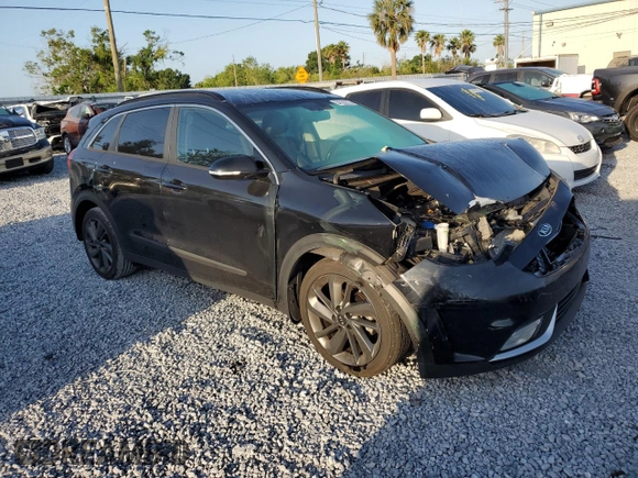 2017 Kia Niro EX with VIN KNDCC3LC6H5075103, listed as a Copart auction lot 54730215 with 68,324 mi miles and Salvage Title. Bid and sale history available at carsss.com. Image 4.
