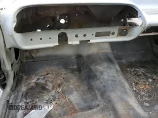 1963 Chevrolet Impala с VIN 31847B122571, выставлен на аукционе Copart как лот 45565345 с пробегом Не указан миль и Чистый • Clean title. История ставок и продаж доступна на DreamBid. Изображение 9.