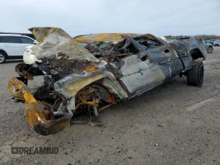 2003 Chevrolet Silverado 1500HD LS z VIN 1GCGK13U73F235848, wystawiony jako Copart lot #50329465 z przebiegiem Nie podano mil oraz Nie do naprawy • Non repairable. Historia ofert i sprzedaży dostępna na DreamBid. Obrazek 1.