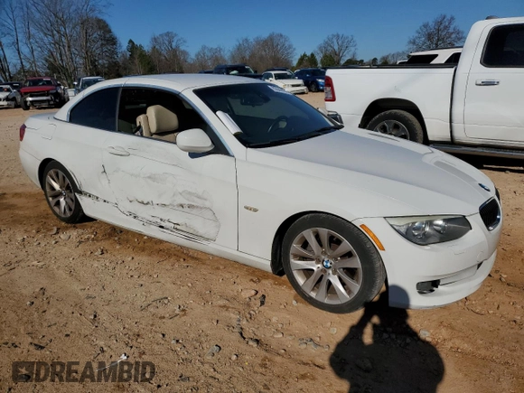 2011 BMW 3 Series 328i with VIN WBADW3C58BE539736, listed as a Copart auction lot 83944434 with 122,844 mi miles and Salvage Title. Bid and sale history available at carsss.com. Image 4.