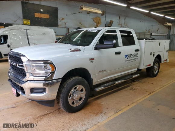 2022 Ram 2500 Tradesman with VIN 3C6UR5HJ2NG379837, listed as a Copart auction lot 44196985 with 87,254 mi miles and Salvage Title. Bid and sale history available at carsss.com. Image 1.