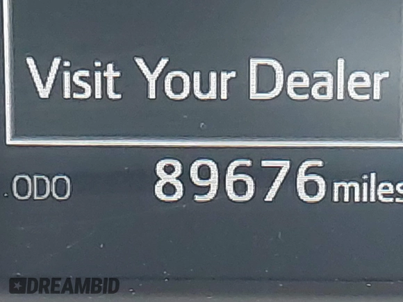 2016 Toyota RAV4 Hybrid XLE with VIN JTMRJREV5GD014170, listed as a IAAI auction lot 41822178 with 89,676 mi miles. Bid and sale history available at carsss.com. Image 15.