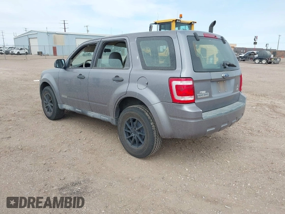 2008 Ford Escape XLS с VIN 1FMCU02Z58KA18082, выставлен на аукционе IAAI как лот 41957377 с пробегом 141 200 миль миль и . История ставок и продаж доступна на DreamBid. Изображение 3.
